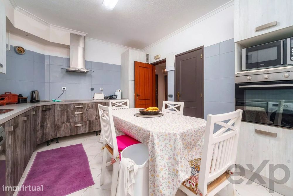 Apartamento T3 no centro de Olhão.
