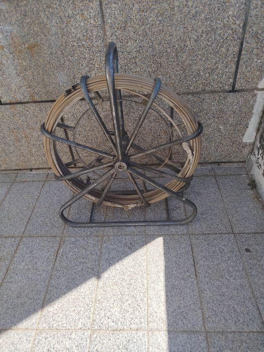 Fita com carrinho passar cabo