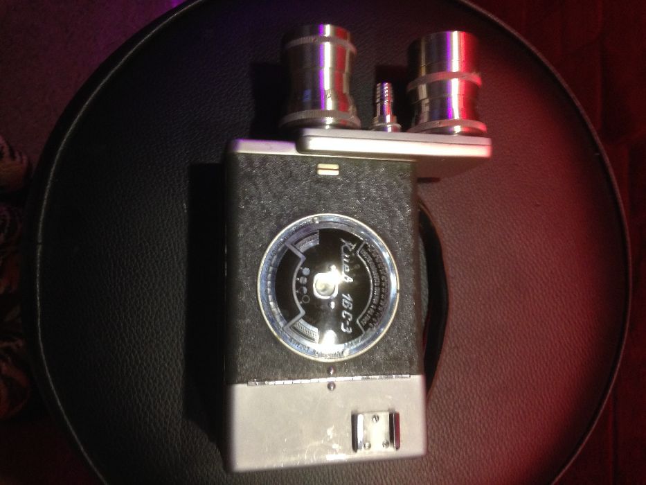 продаю кинокамеру киев 16 с 3 рабочую