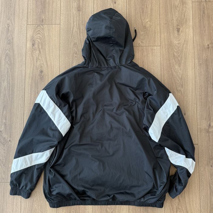 Hoodie / Corta Vento Nike