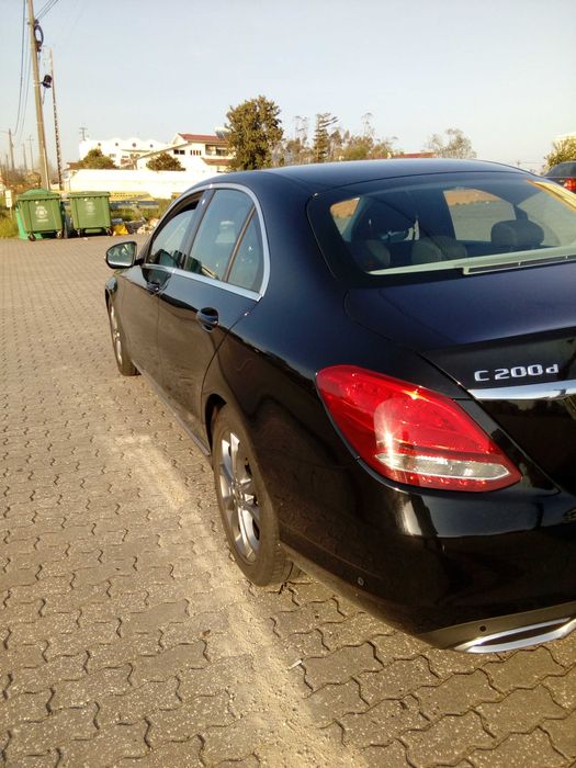 Mercedes C200d Avantgarde auto 2017 nacional revisões na marca