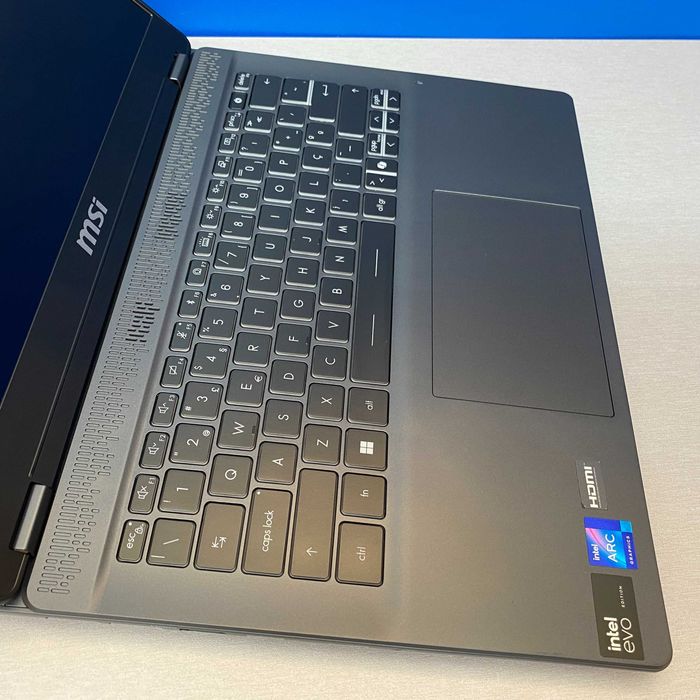 MSI Prestige 14 AI EVO C1MG-040PT (Ultra 7 155H/32GB/1TB)