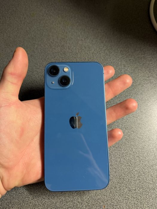 Продам iphone 13 128gb