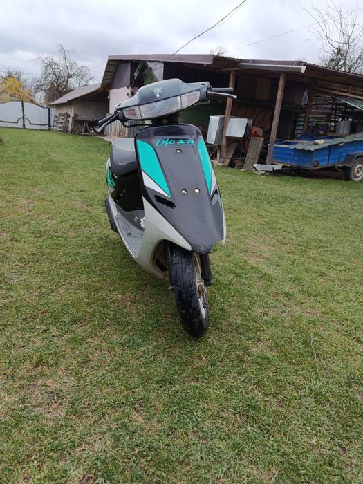Продам скутер Honda Dio 18