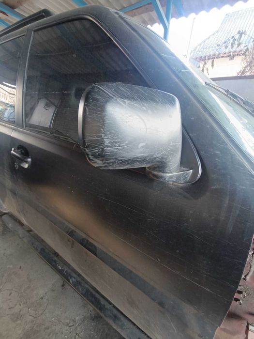 Зеркало Ниссан Террано Форд Маверик Nissan Terrano Дзеркало боковє
