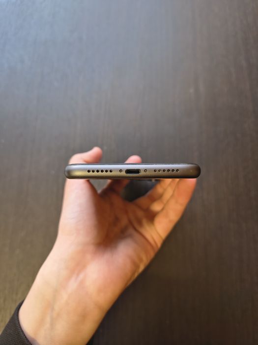 Iphone 11 64gb iCloud