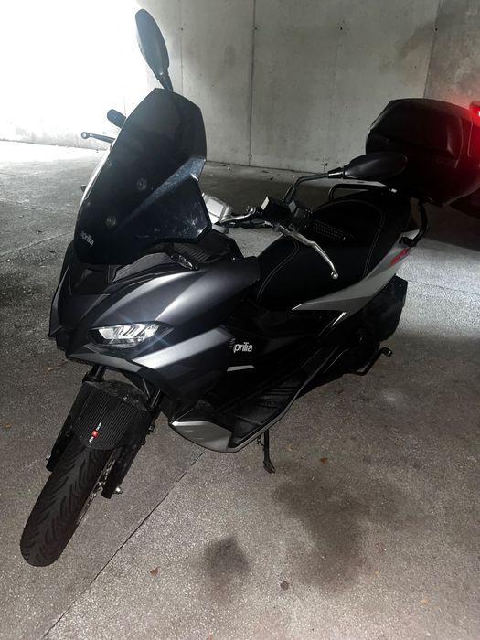 Aprilia SR