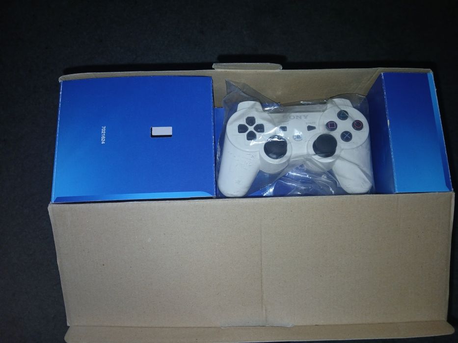 Playstation 3 Super Slim Branca NOVA