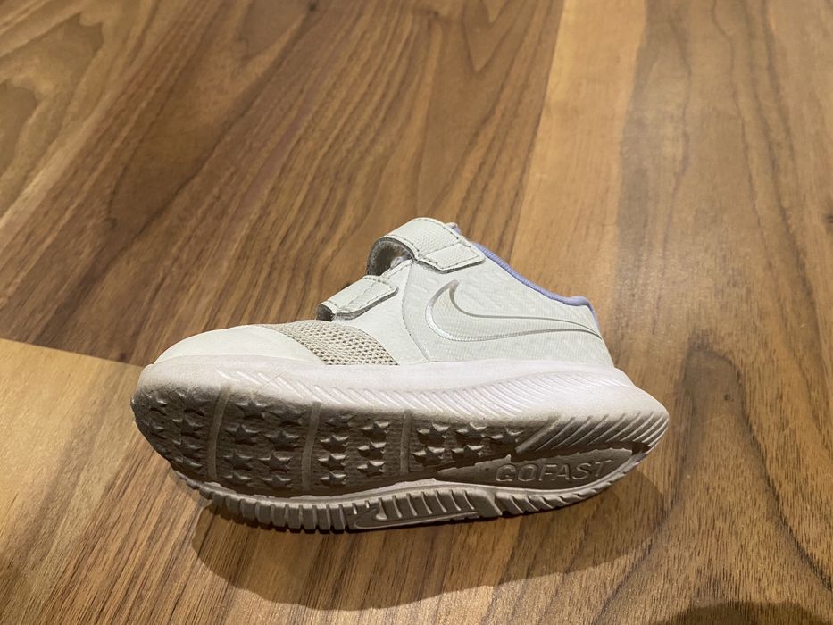 Sapatilhas menina Nike Star Runner 2