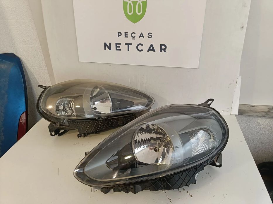 Farol óptica Fiat grande Punto 2012