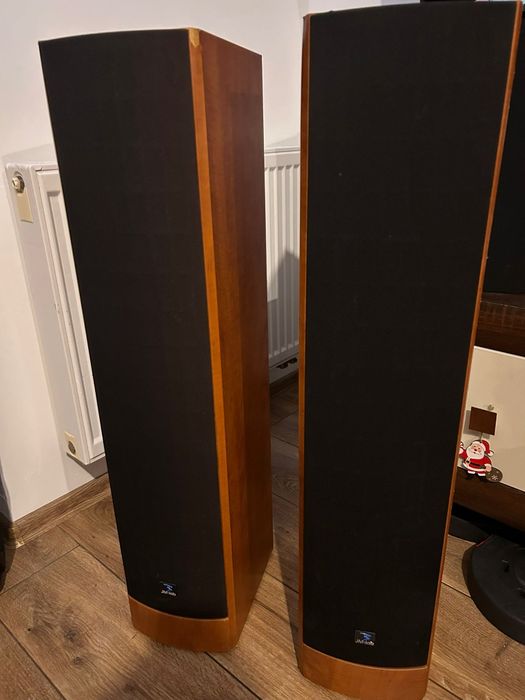 Kolumny podłogowe focal