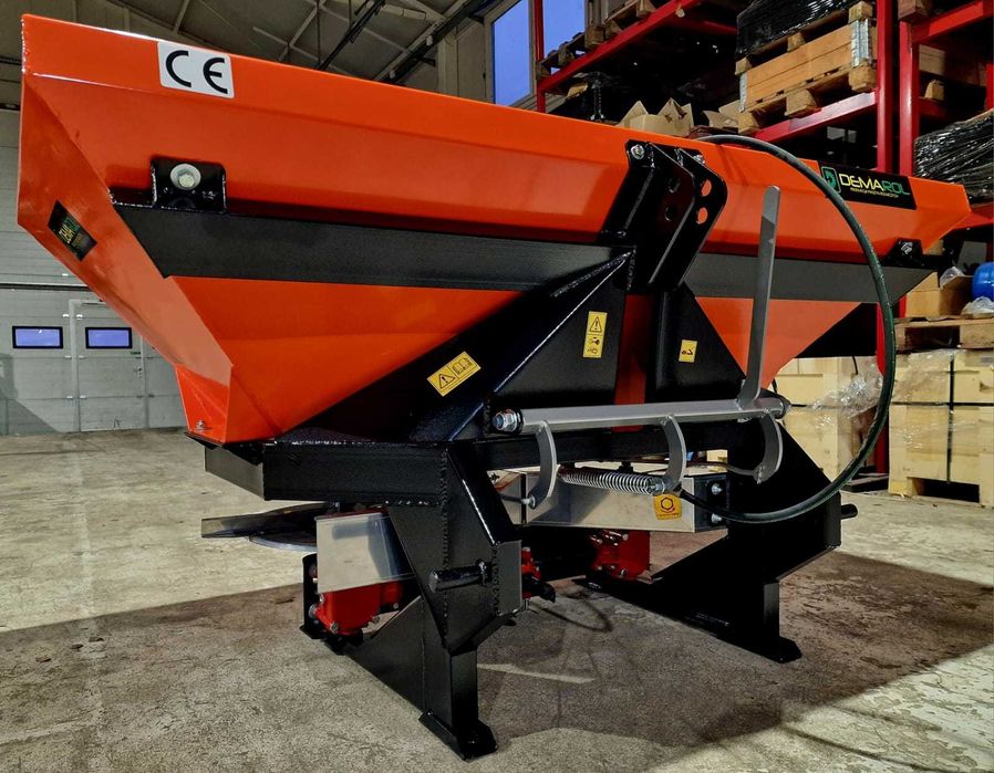 Rozsiewacz dwutalerzowy 400l Demarol