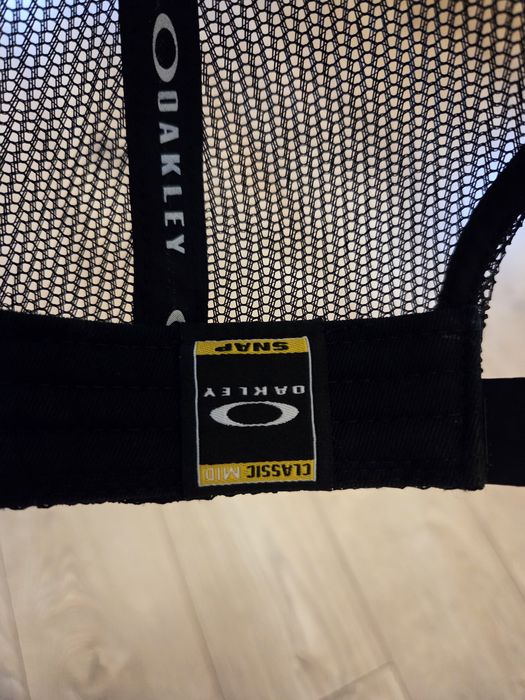 Czapka z daszkiem trucker Oakley Chalten unisex