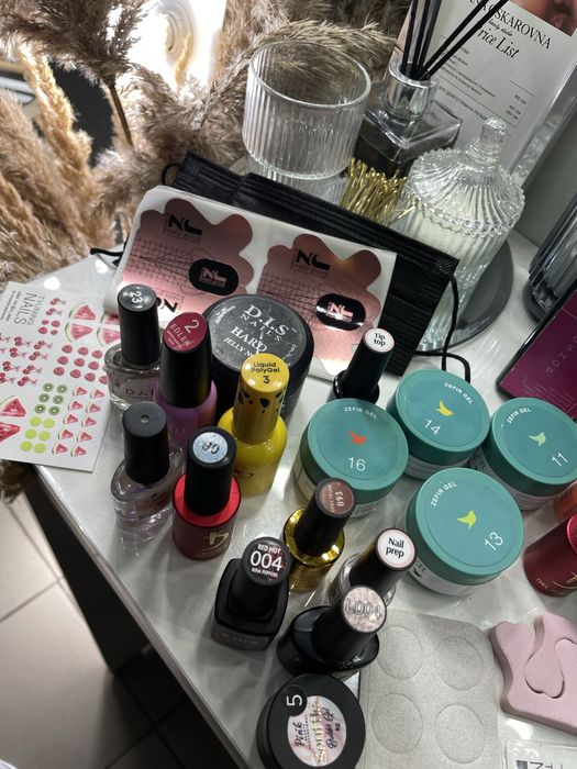 Найбільший професійний набір для манікюру з лампою та подарунком