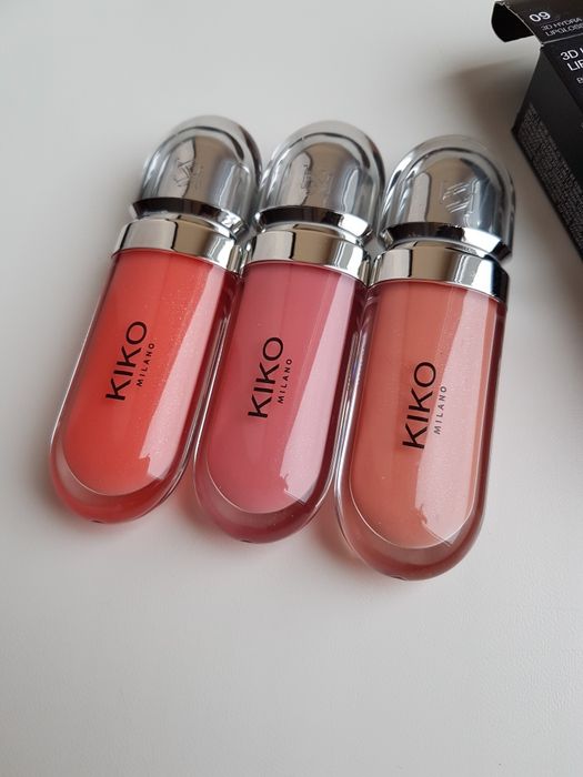 Блиск  Kiko 3 d hydra lipgloss 01 02 03 09 16 17 18 20 21 31 32