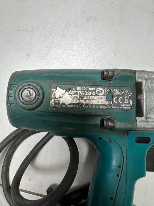 Гайковерт Makita