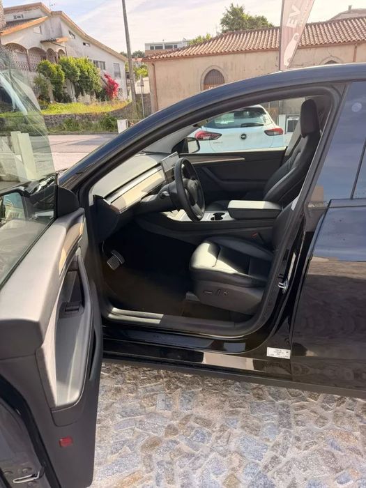 Tesla Model Y Performance Tração Integral