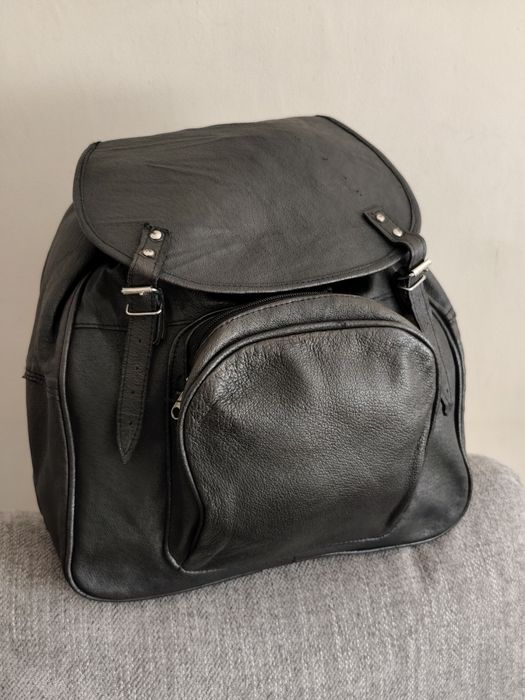Duży skórzany czarny plecak damski Vintage