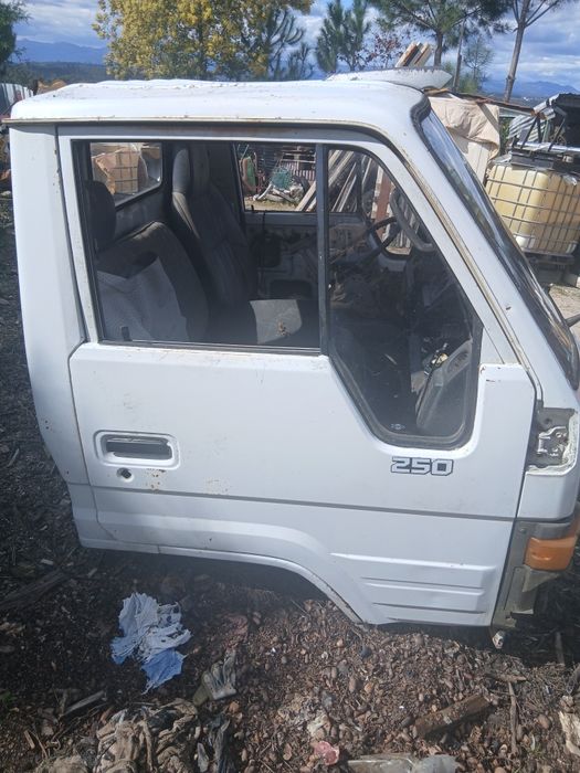 Cabine Toiyota 250 completa
