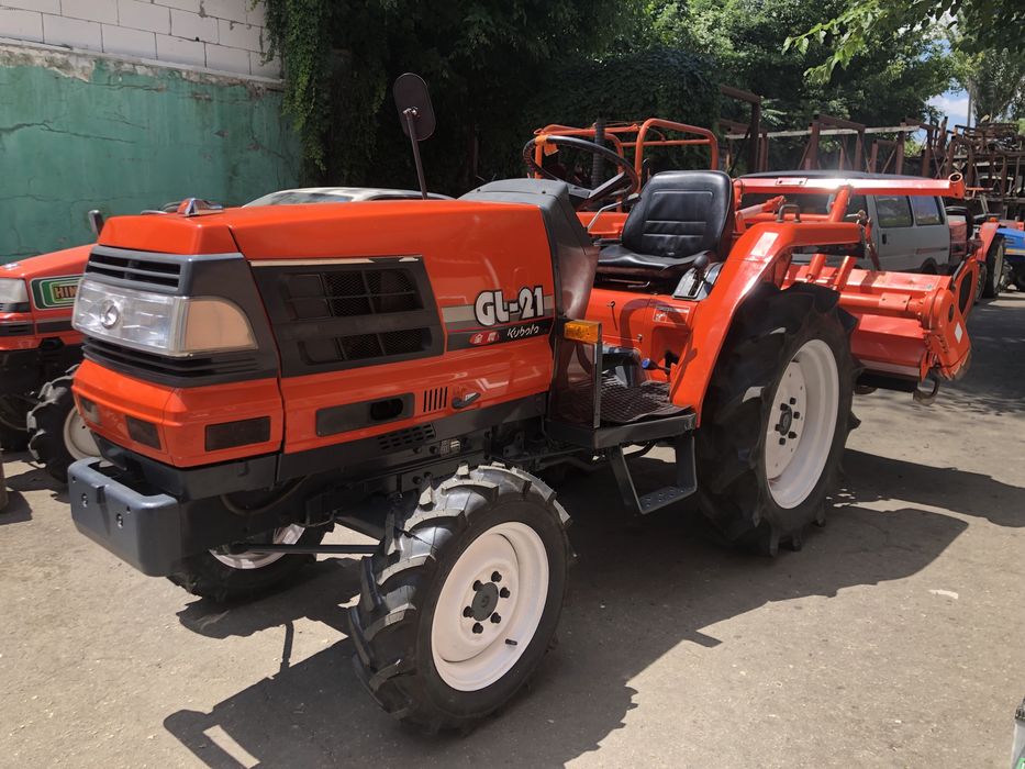 Мінітрактор Kubota GL21