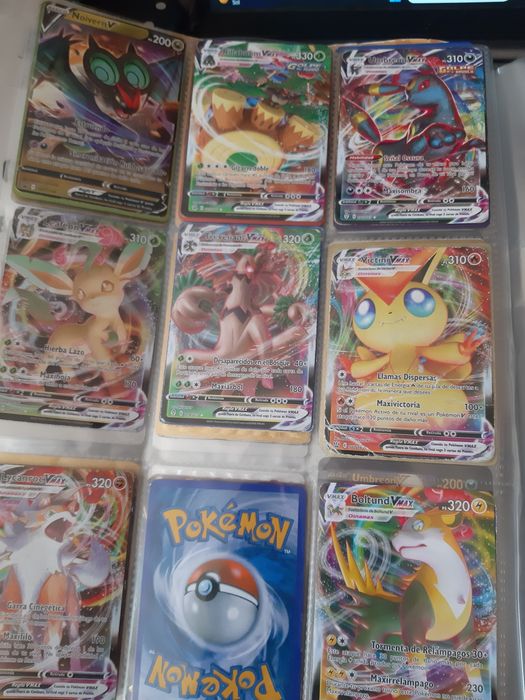Cartas Pokémon variadas
