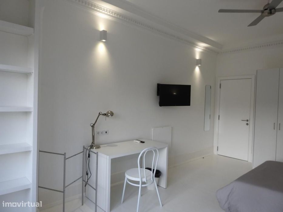 Quarto - localizado em Saldanha Lisbon