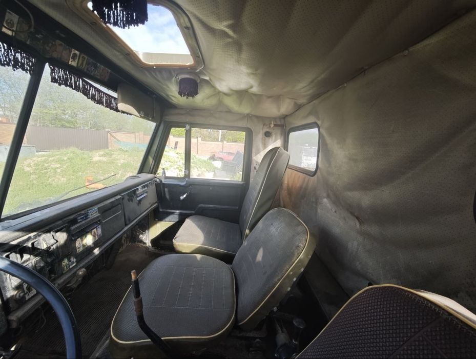 Автомобіль КАМАЗ 4310 всюдохід 6х6