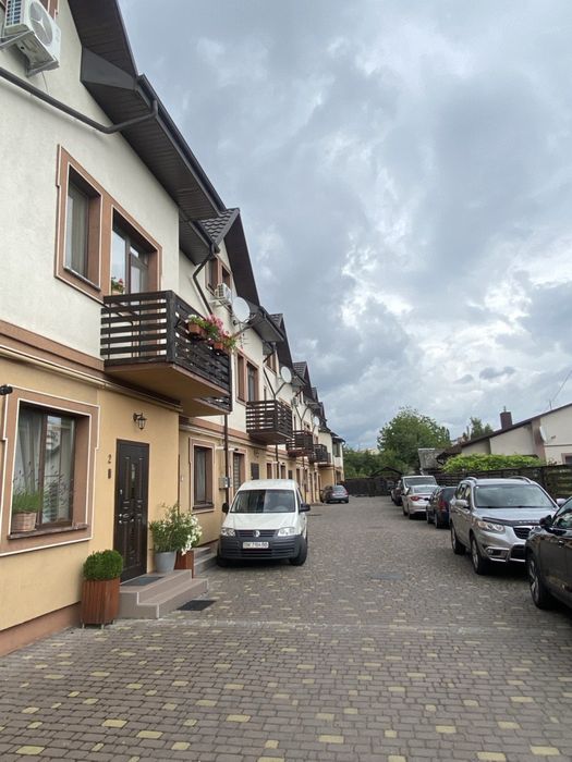 Котедж з ремонтом