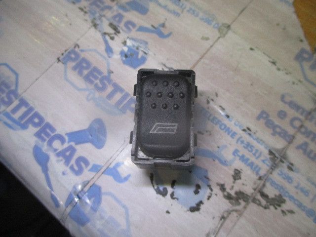 Comando / botão / interruptor vidros frente direito ALFA ROMEO 145 (93