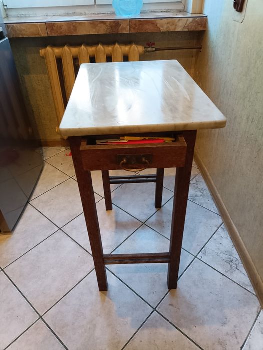 Sprzedam zabytkowy mebel