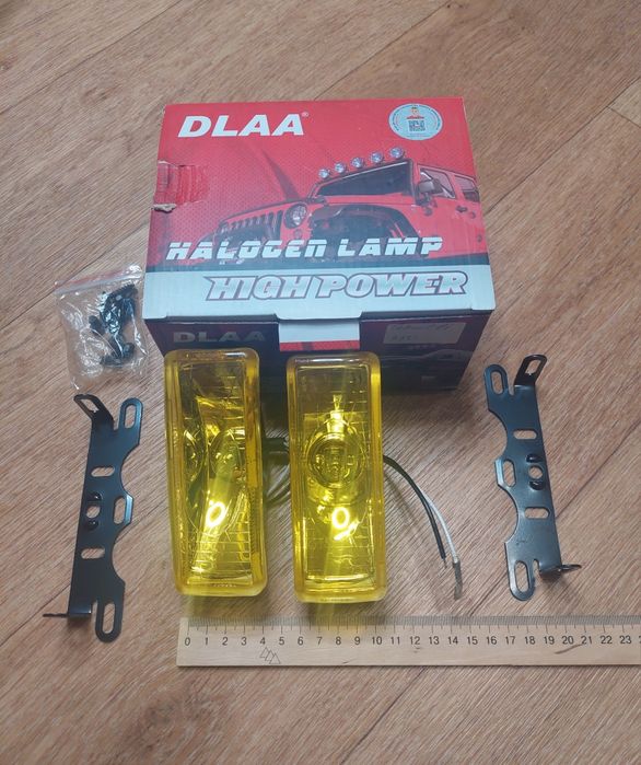 Галогені противотуиані фари