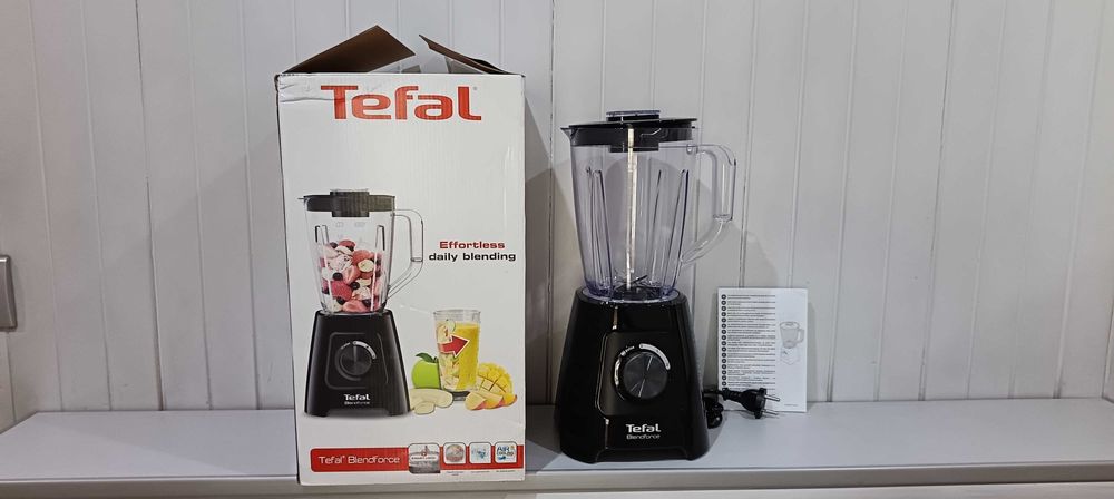 Blender kielichowy TEFAL 600W CZARNY Nowy