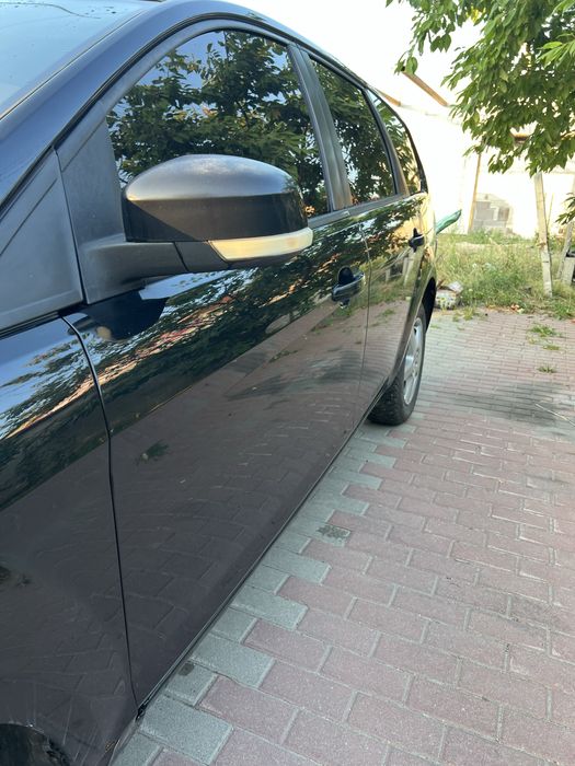 В продажі Ford фокус 1.6 дизель 2008 року