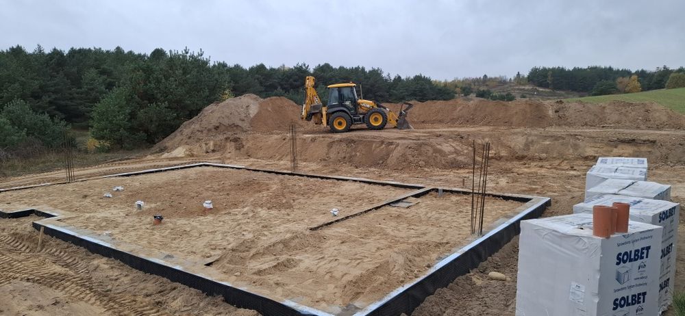 Usługi Prace ziemne Rozbiórki młot  koparką koparko-ładowarka 4CX kop