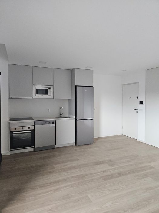 Arrendo T2 Novo em Braga perto da Montalegrense 2