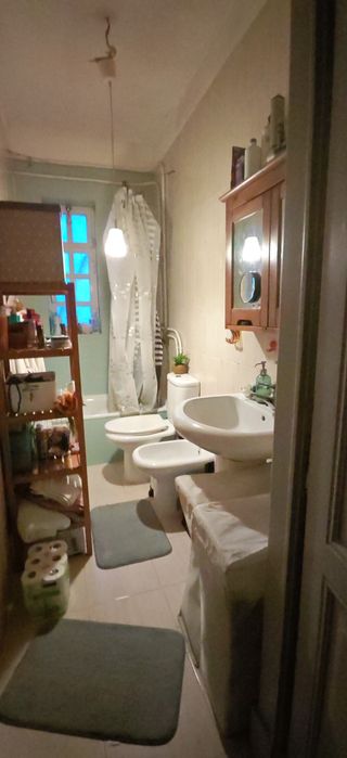 Quarto e sala, na Graça Lisboa