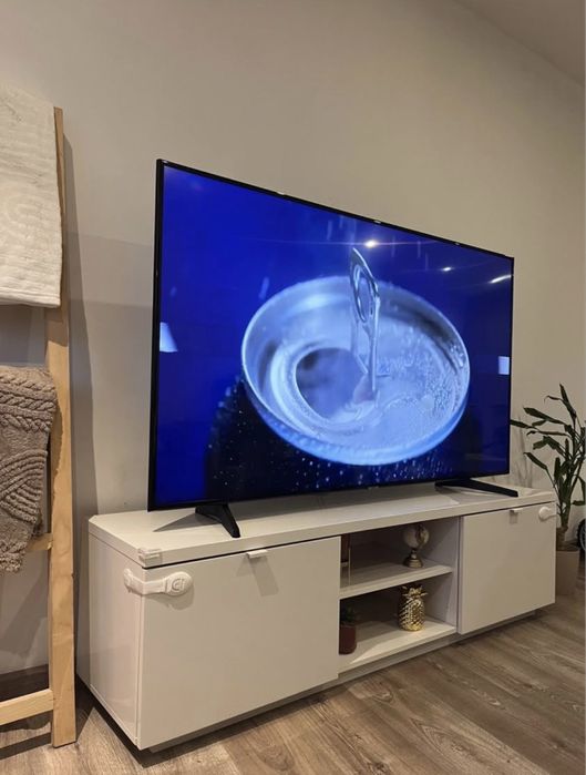 Móvel tv com 1,60m
