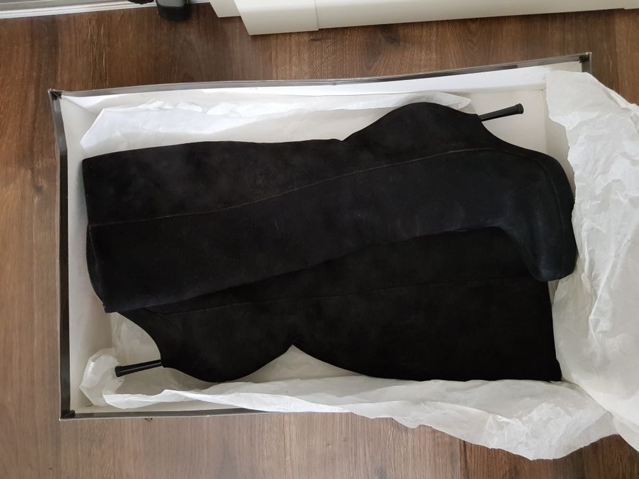 Okazja. Seksowne, czarne kozaki na szpilce i platformie rozmiar 37.