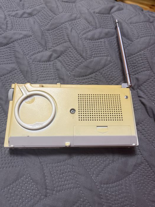 Радіо Sony  гарний стан