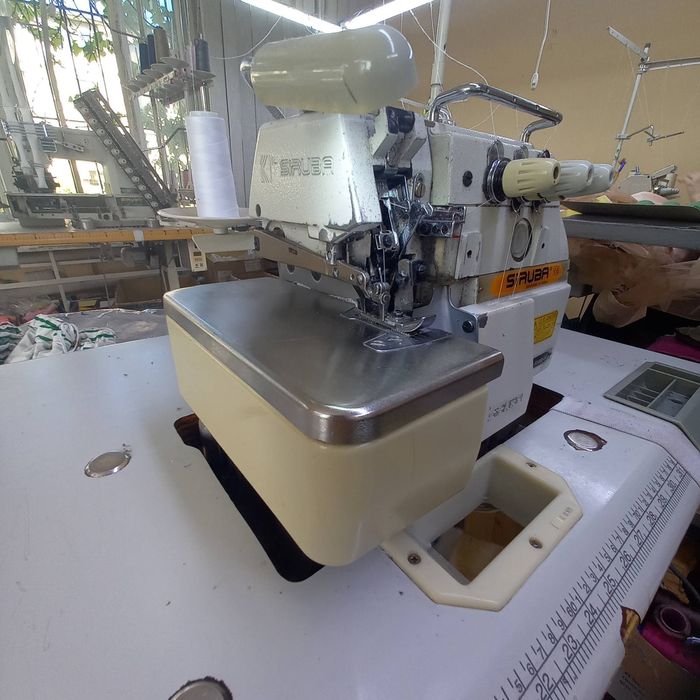 Сируба оверлок 3хнитка