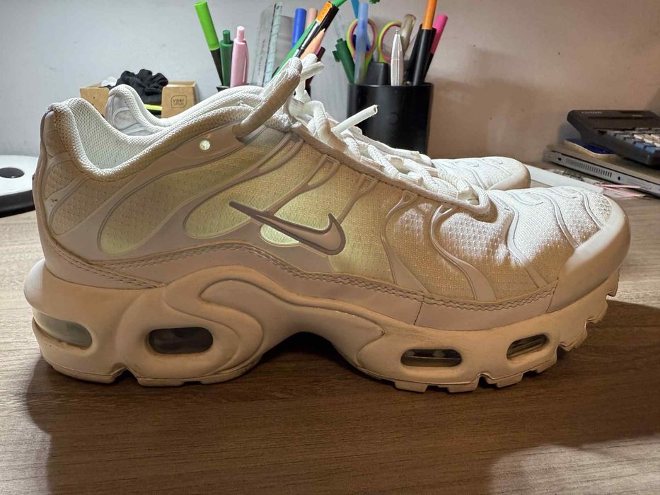 nike tn damskie 37.5 biale z potwierdzeniem z nike