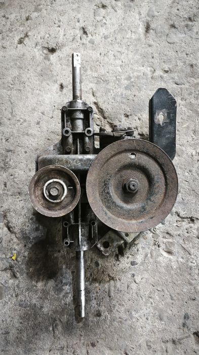 Коробка передач на трактор газонокосарку