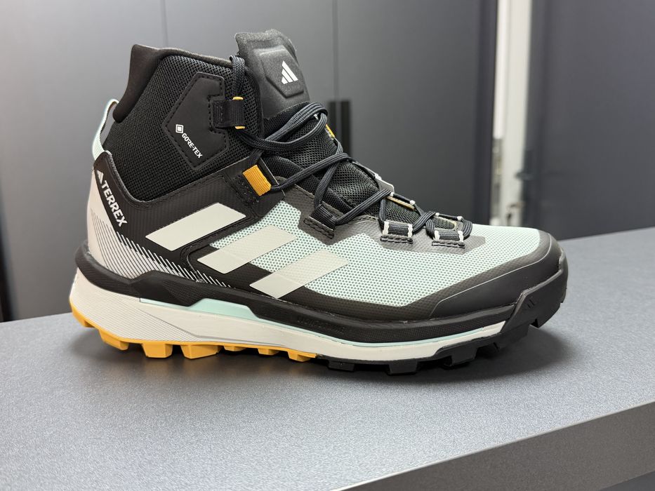 Оригінал 100% жіночі ботінки Adidas Terrex Skychaser Tech Gore-Tex 'Semi Flash Aqua IE6890 (23,5см,24см,24,5см,25см)