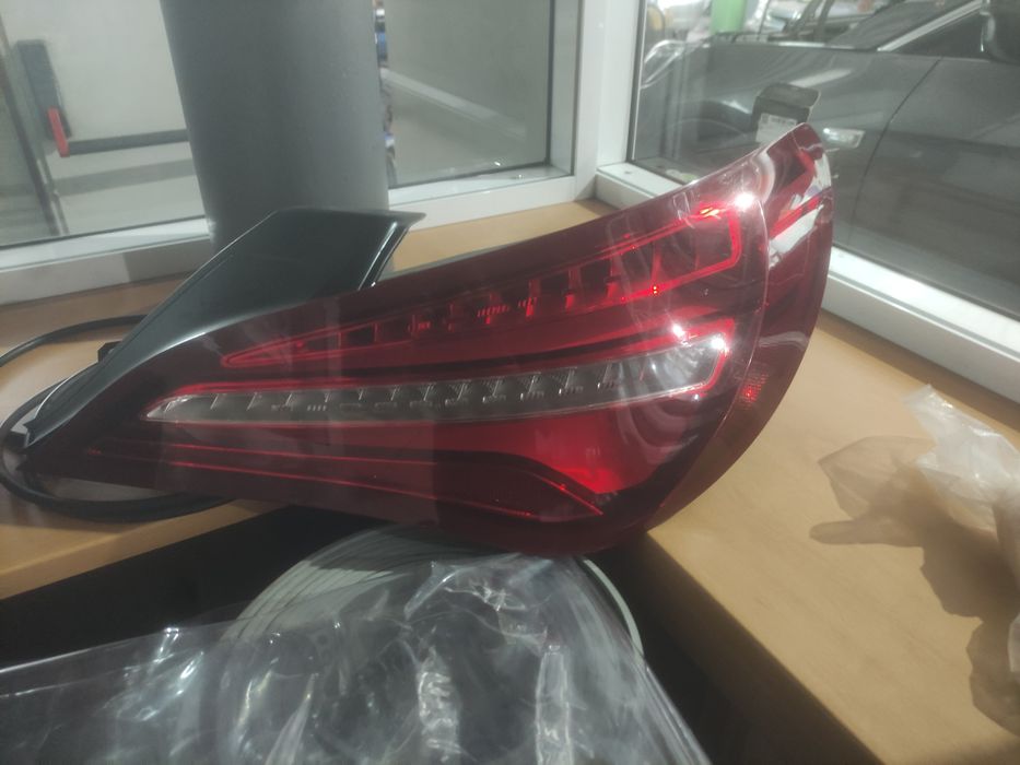 riginal Mercedes-Benz LED Heckleuchte rechts CLA 117 A1179063800