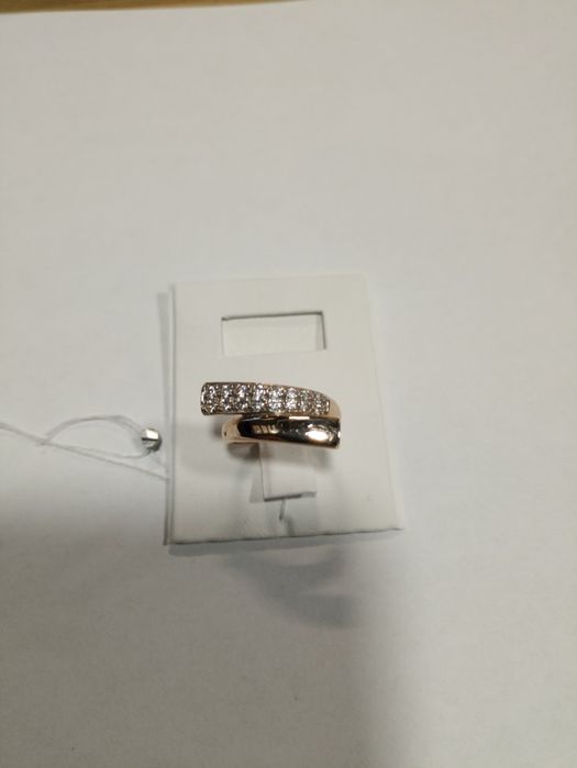 Каблучка золото 585,вага4.65, 17.5 розмір