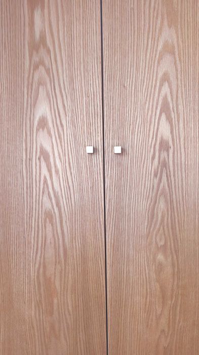 Puxadores em aço inoxidável escovado