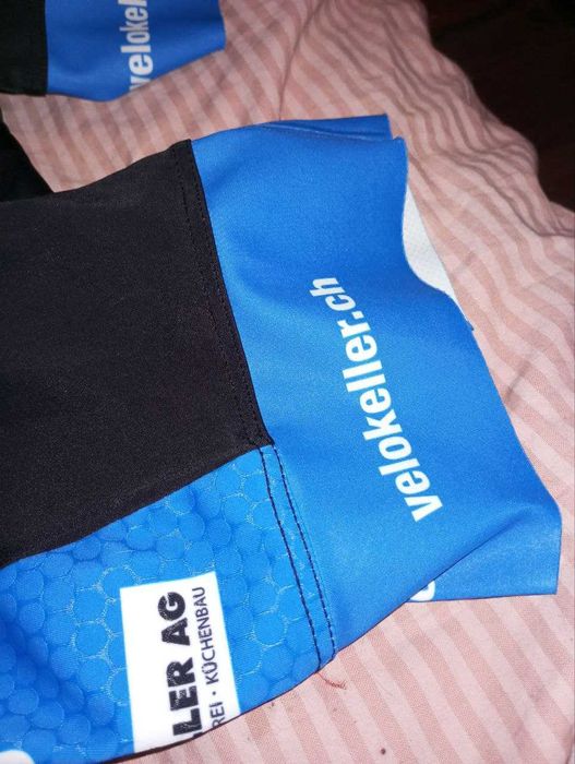 Велошорты на лямках, мсужские, р. М (44-46), б/у, Италия