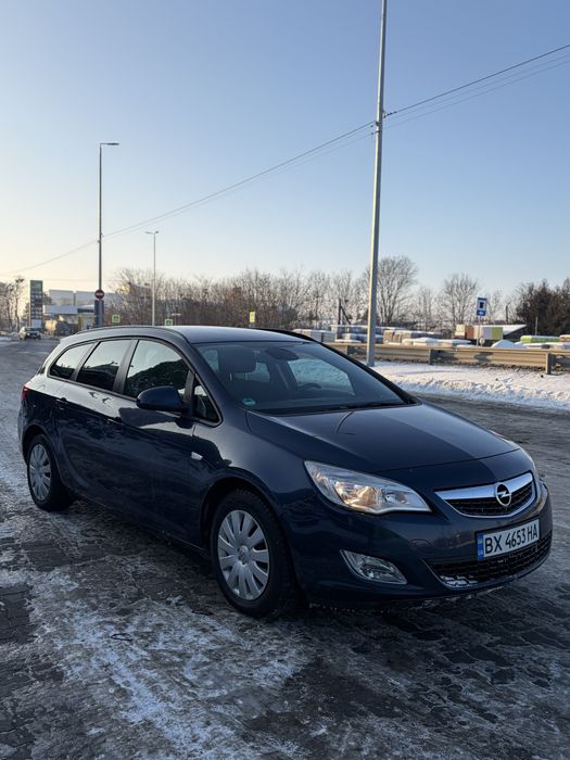 Opel astra j 1.6 бензин