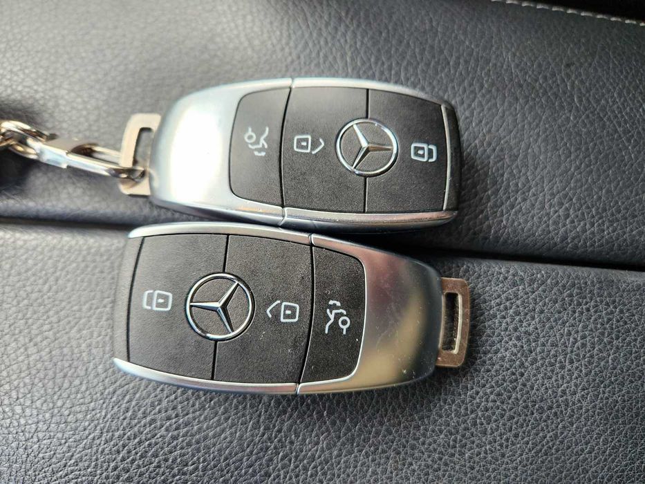 2020 Benz EQC 4MATIC вже на  нашій площадці