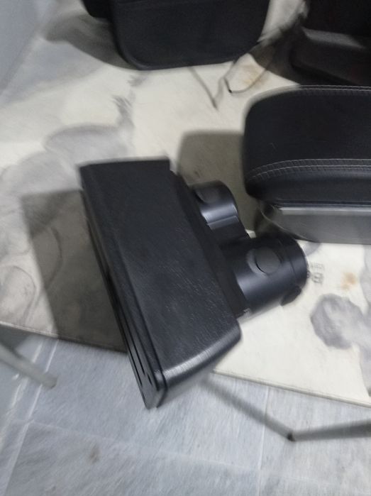 Apoio braço Dacia Duster